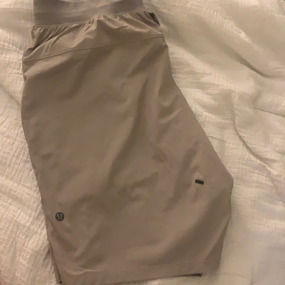 License to Train Linerless Shorts